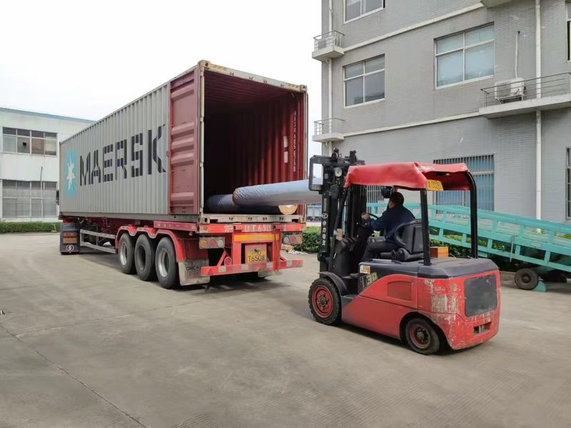 Palletising before loading